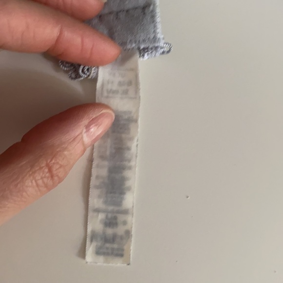 Lejaby Balconnet Bra Size 32B - Picture 3 of 3